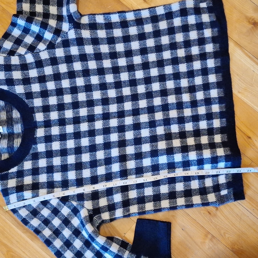 J. Crew Gingham Cashmere Sweater ASO Wednesday Adams Blue & White Size Large - Picture 9 of 11